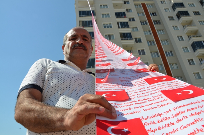 Vatan aşkıyla 6 bin mısralık şiir yazdı